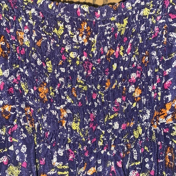 Abstract Tank - Picture 3 of 3